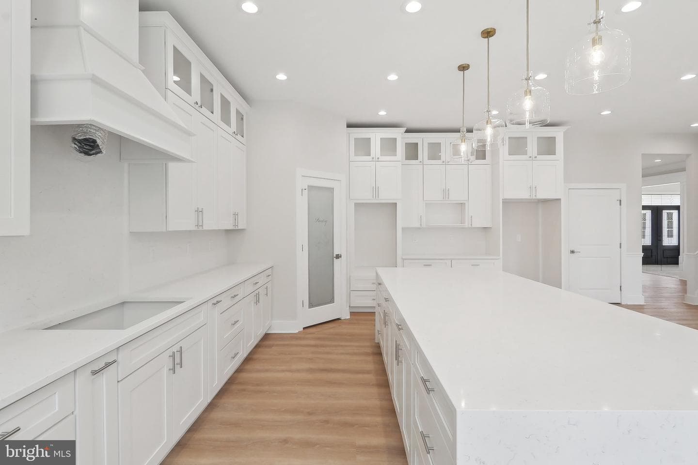 5660 Hoadly Road photo 18