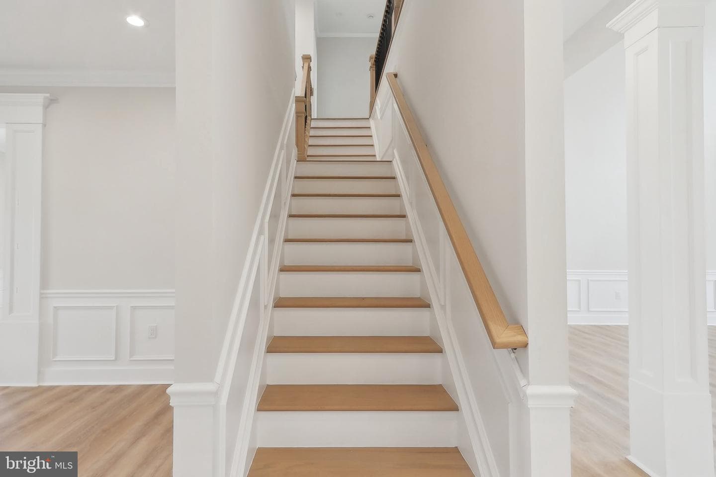 5660 Hoadly Road photo 30