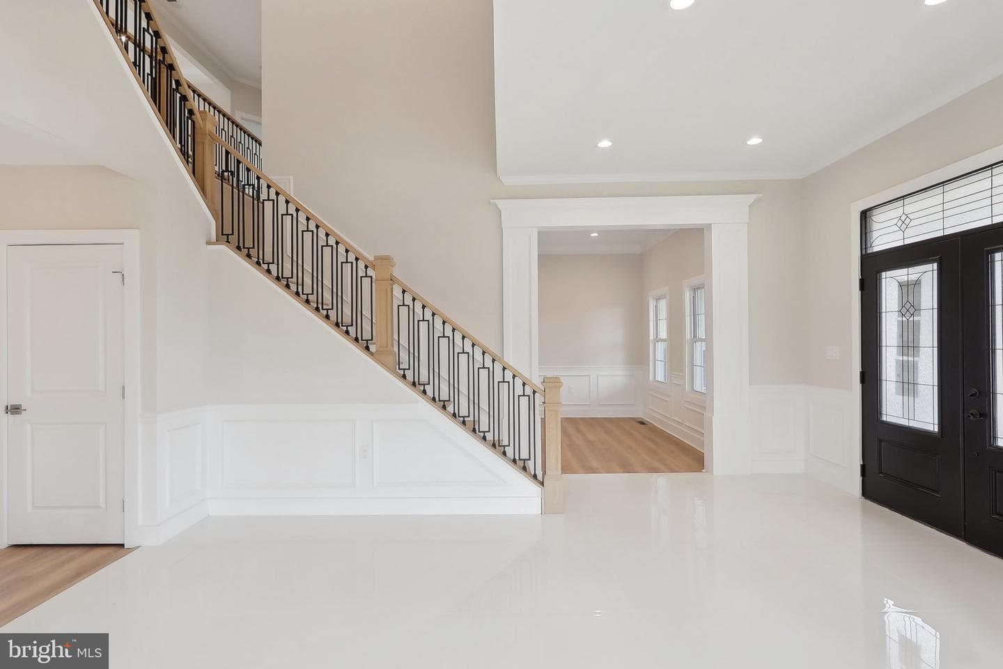 5660 Hoadly Road photo 7
