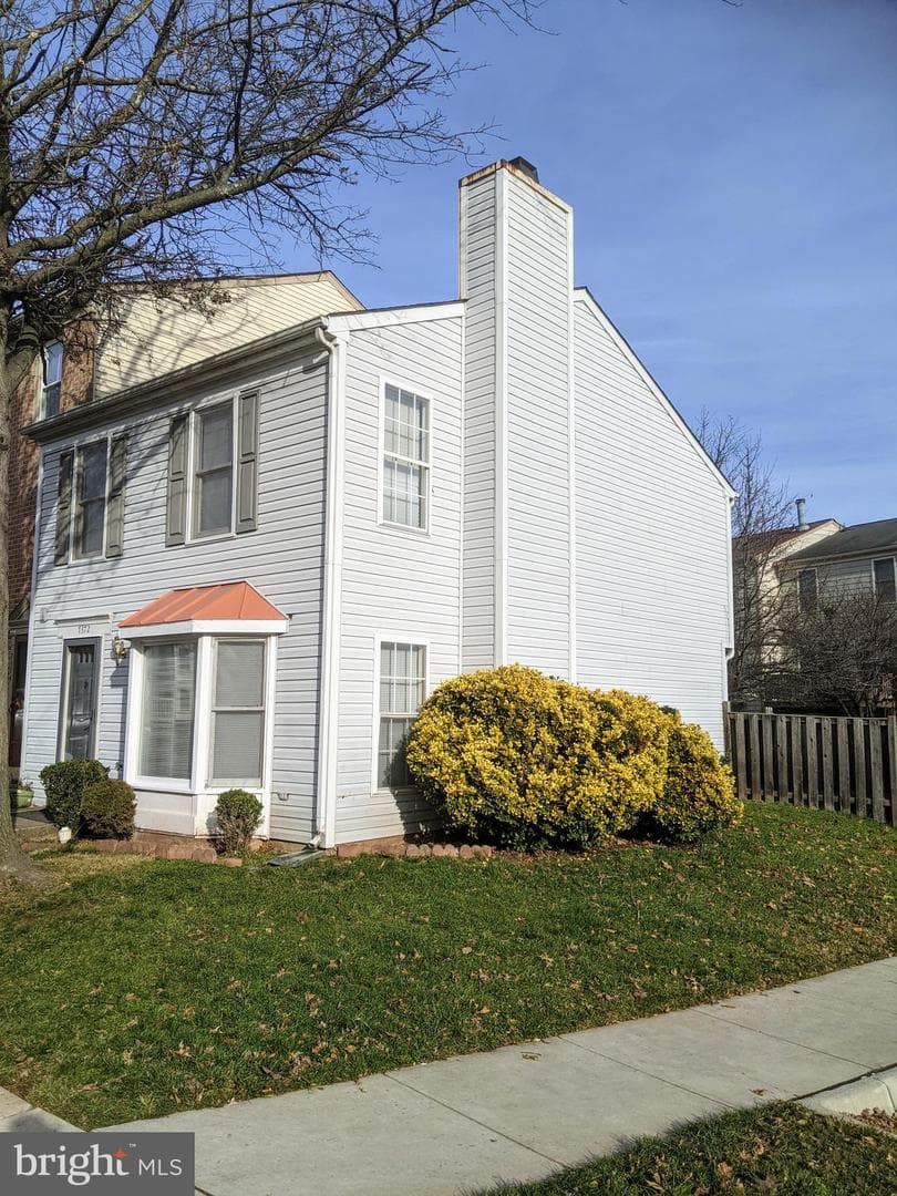 7372 Rokeby Drive photo 3