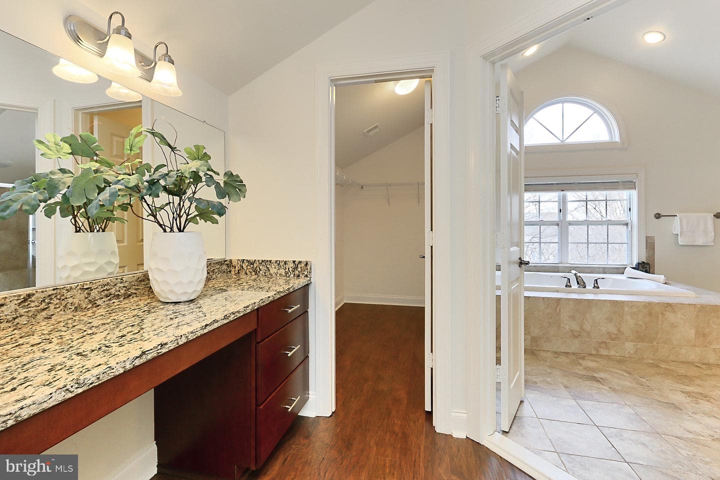 8808 Barn Owl Court photo 48