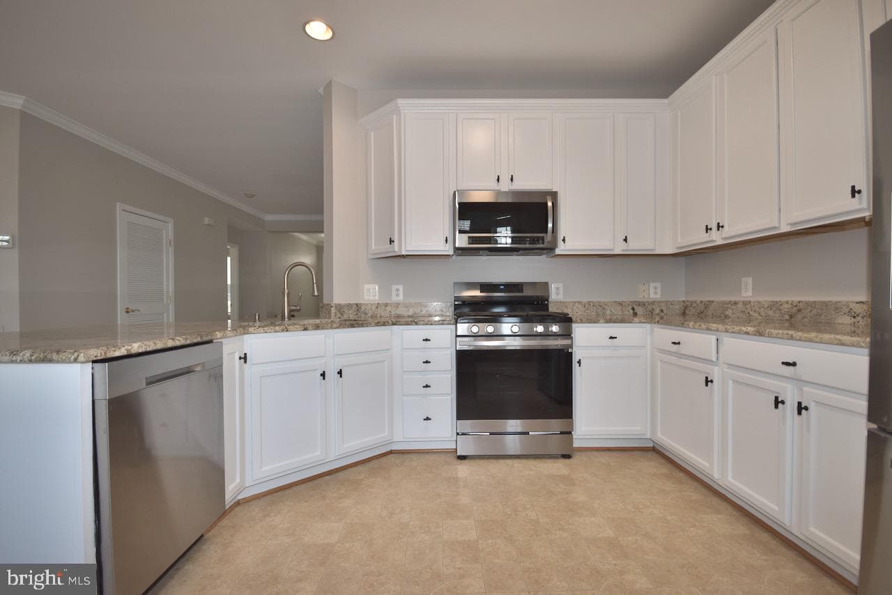 13094 Ormond Drive photo 6