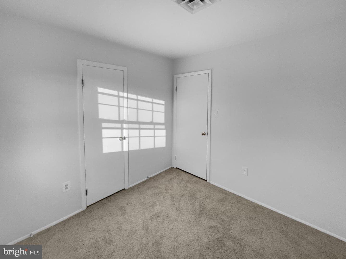 8003 Clifton Street photo 31