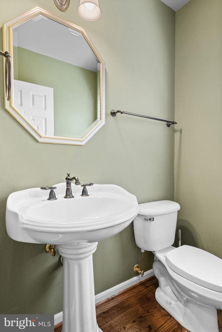 7616 Great Dover Street photo 11