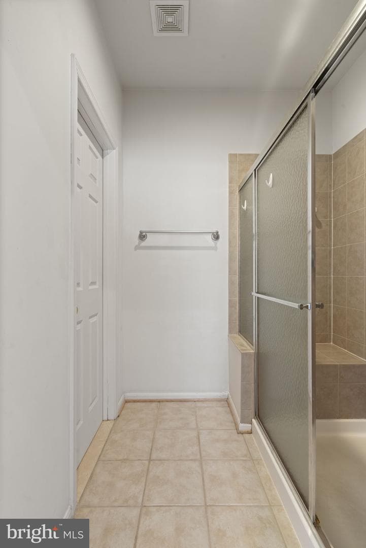7616 Great Dover Street photo 42