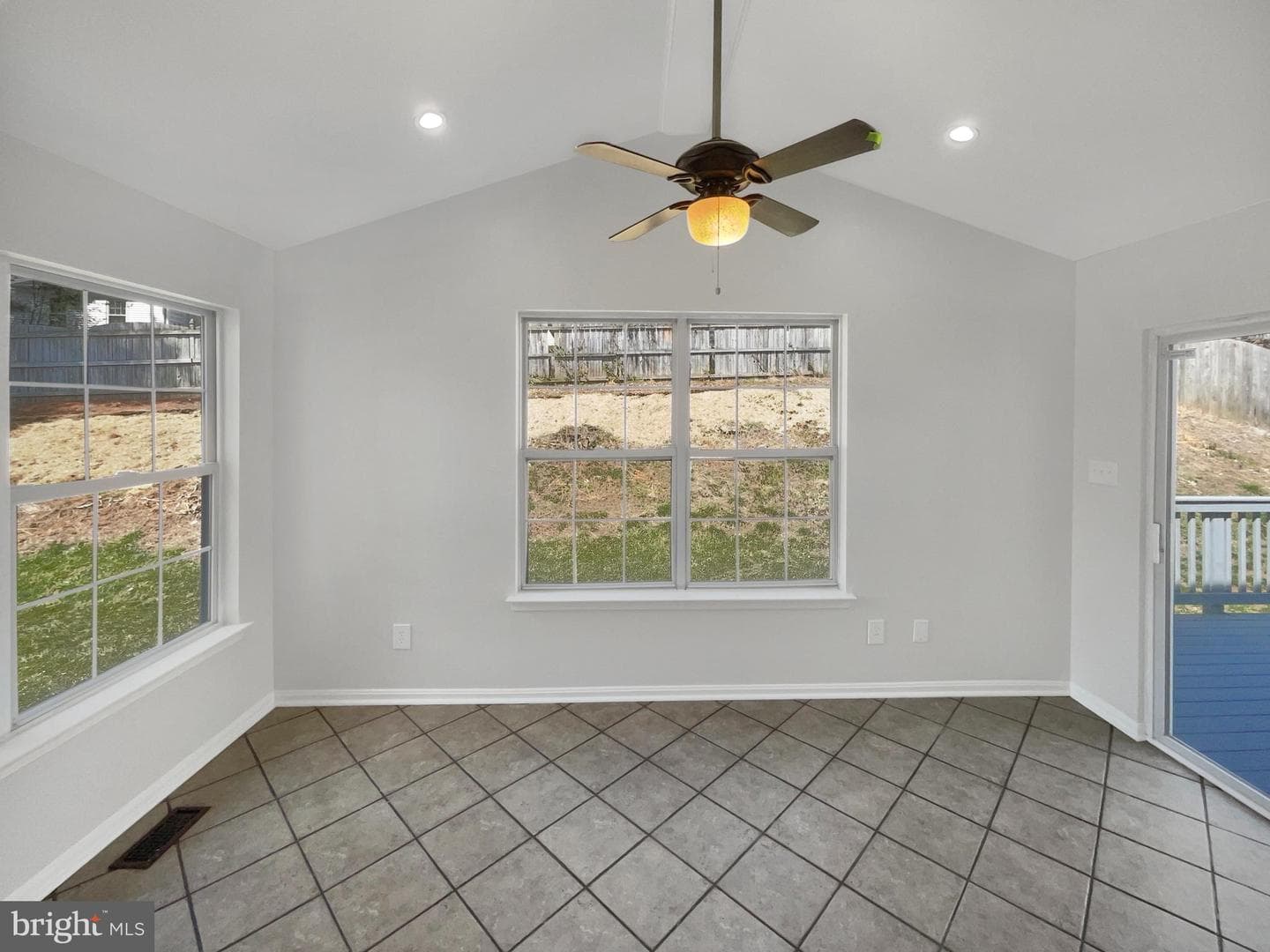 3510 Powells Crossing Court photo 17