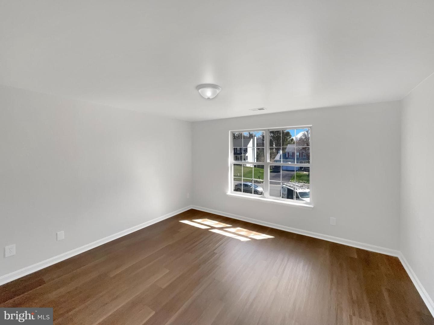 3510 Powells Crossing Court photo 5