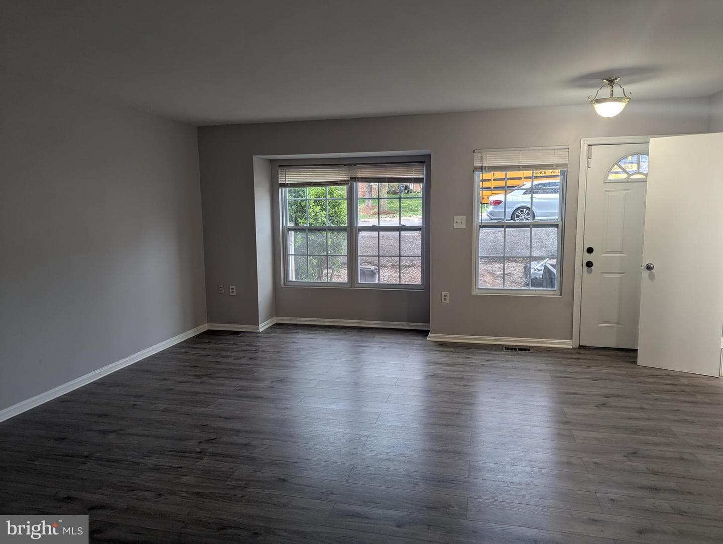12180 Springwoods Drive photo 9