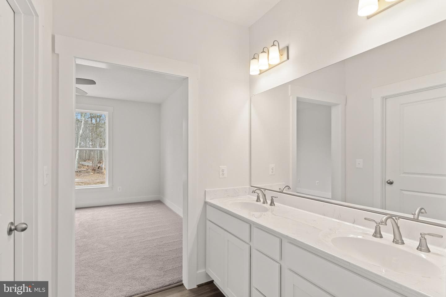 6735 Beverly Road photo 20