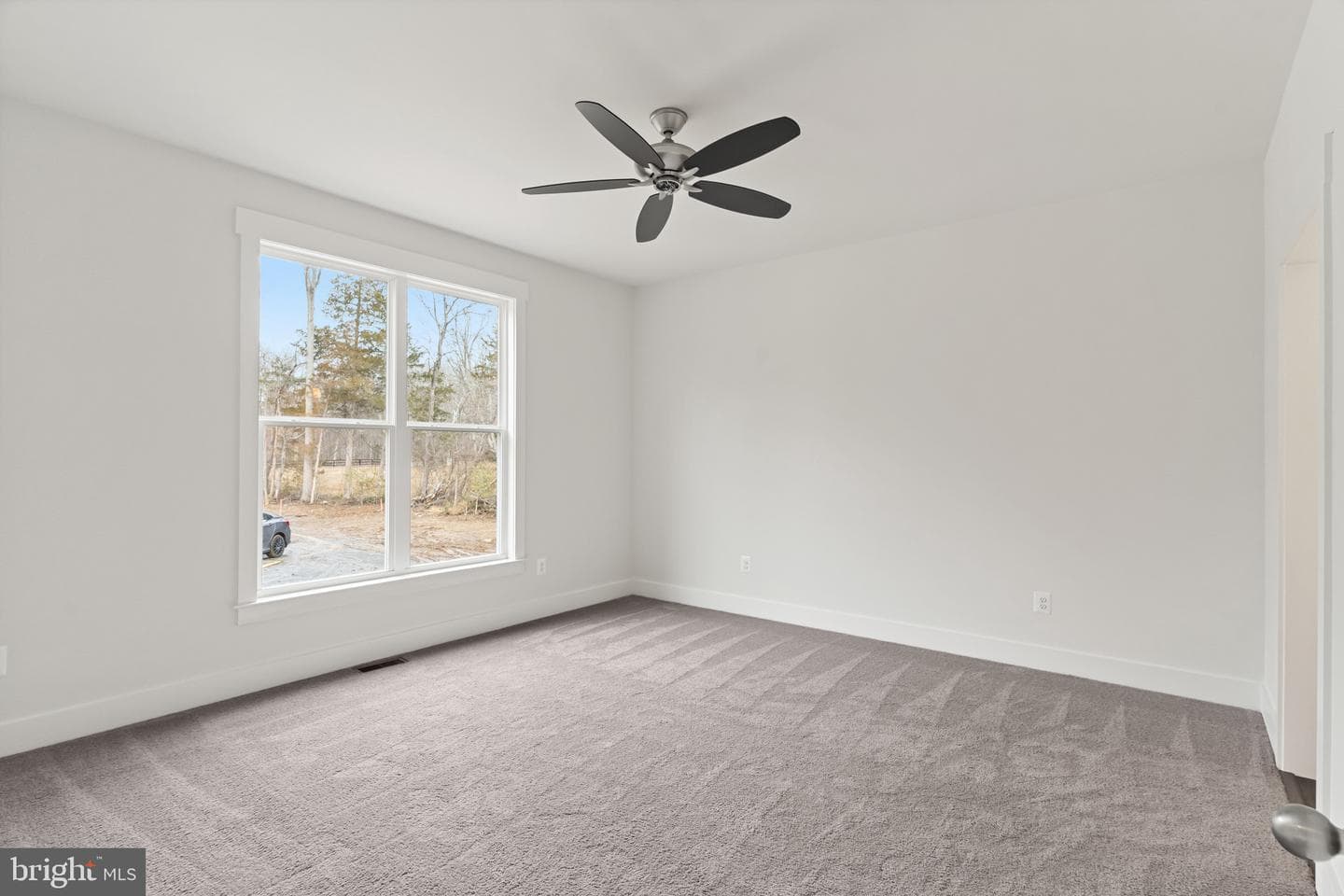 6735 Beverly Road photo 8