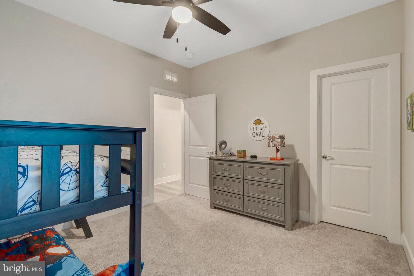 2109 Blue Mockingbird Lane photo 36