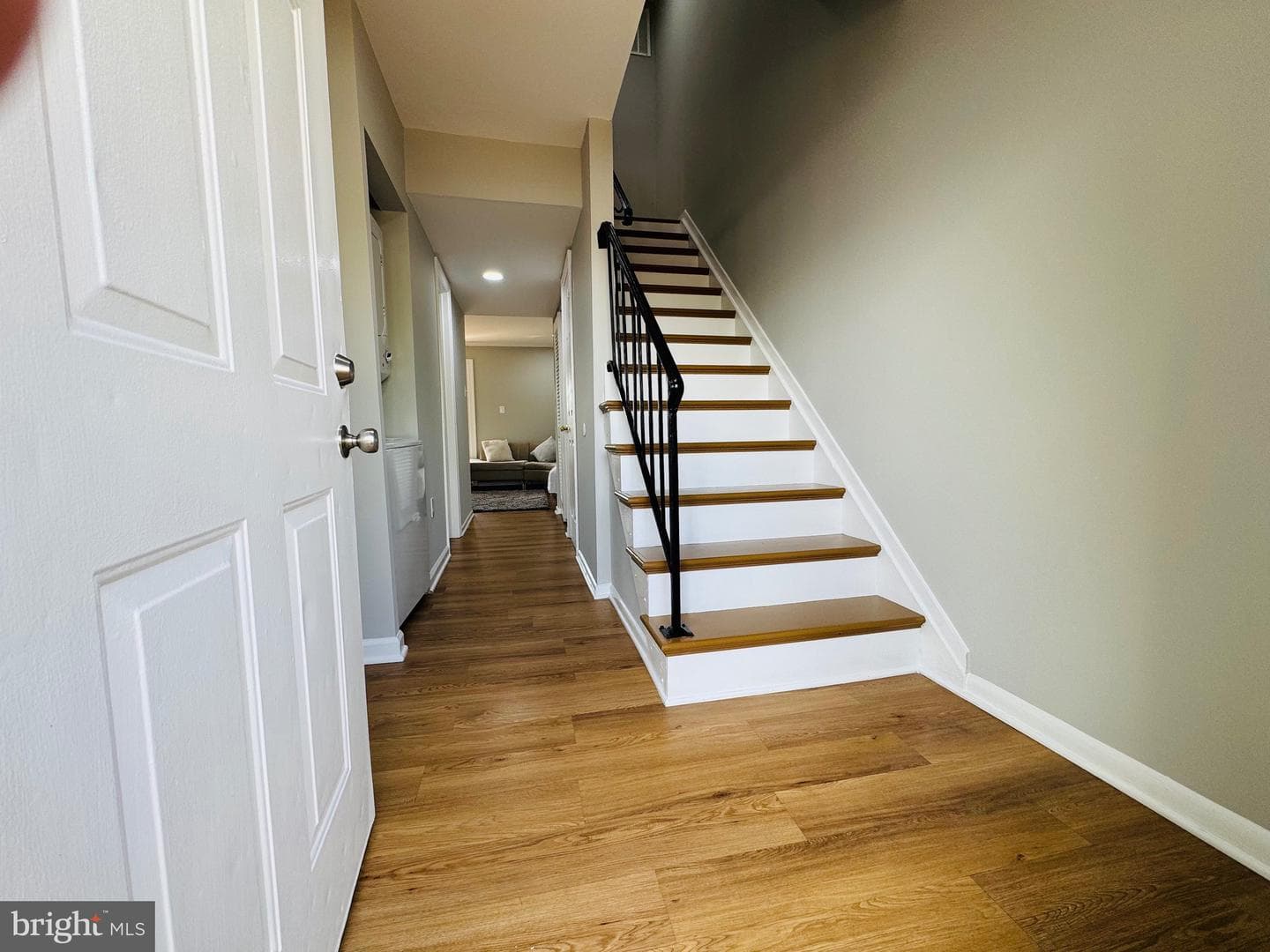 7914 Sharpsburg Court photo 9