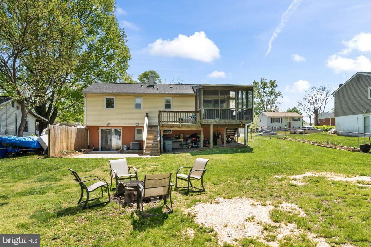 9412 Spotsylvania Street photo 20
