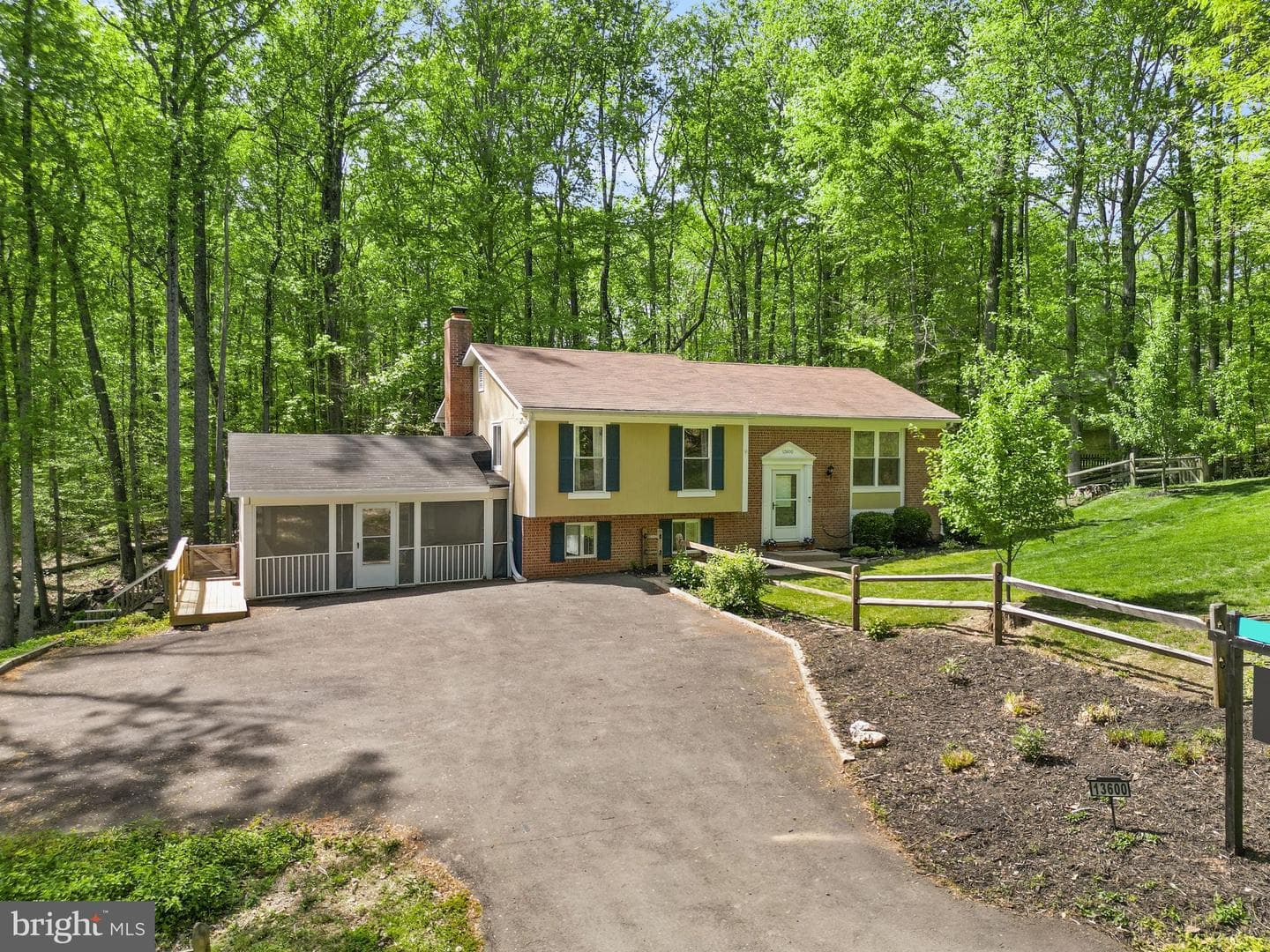 13600 Smithwood Court photo 2