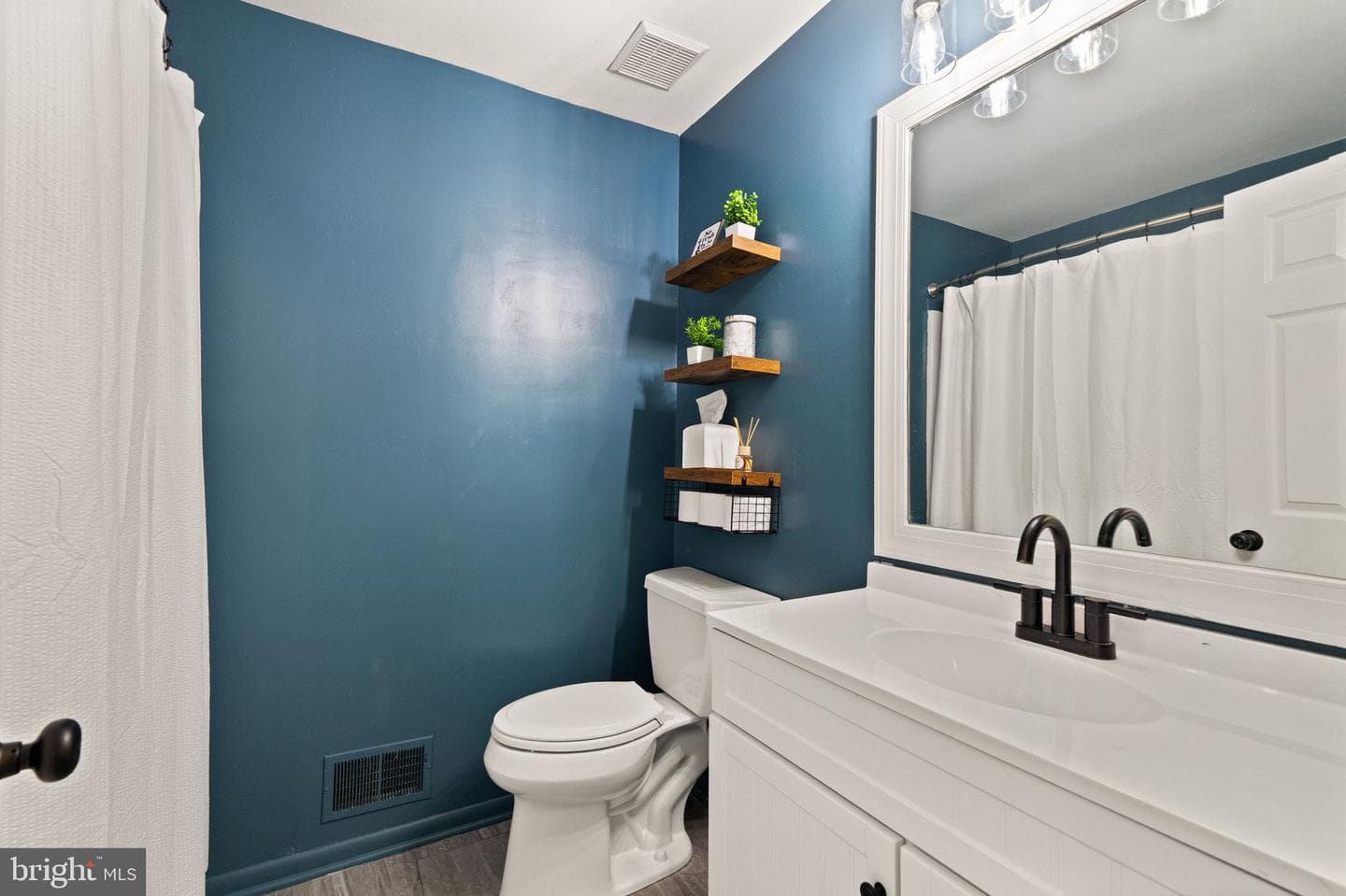 13600 Smithwood Court photo 23