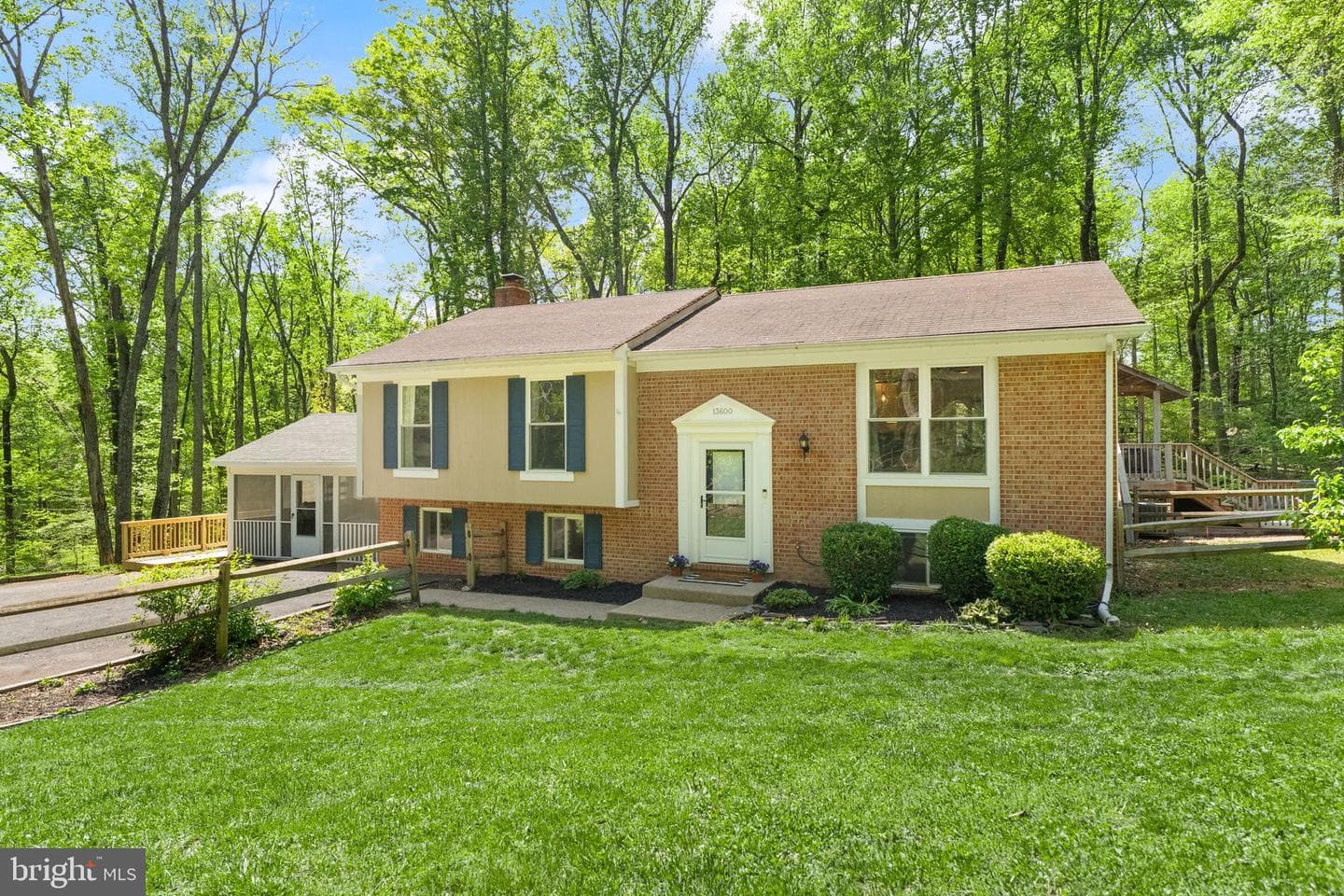 13600 Smithwood Court photo 3