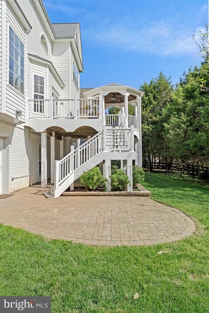 9338 Falling Water Drive photo 63