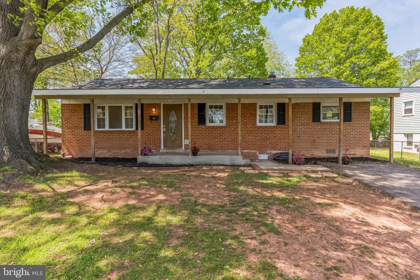 9410 Spotsylvania Street photo 1