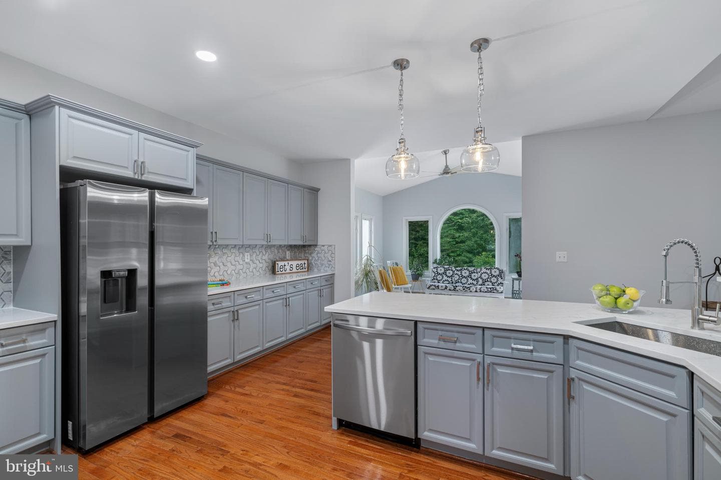 13647 Van Doren Road photo 15