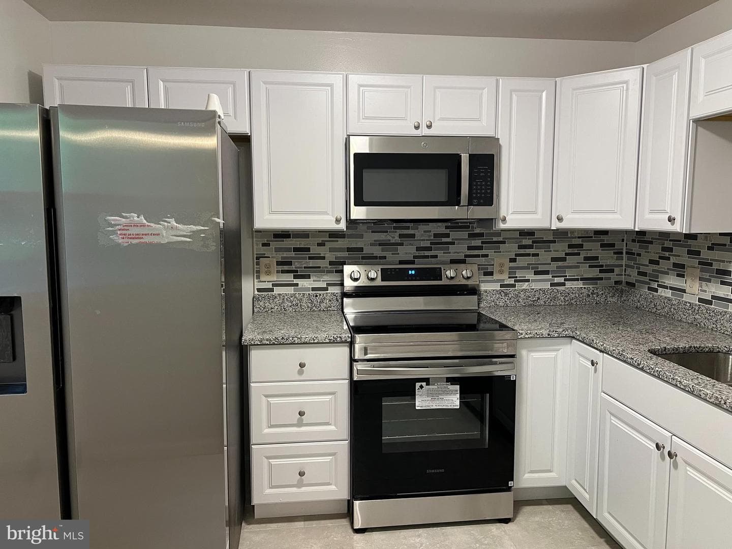 14425 Village Drive photo 3