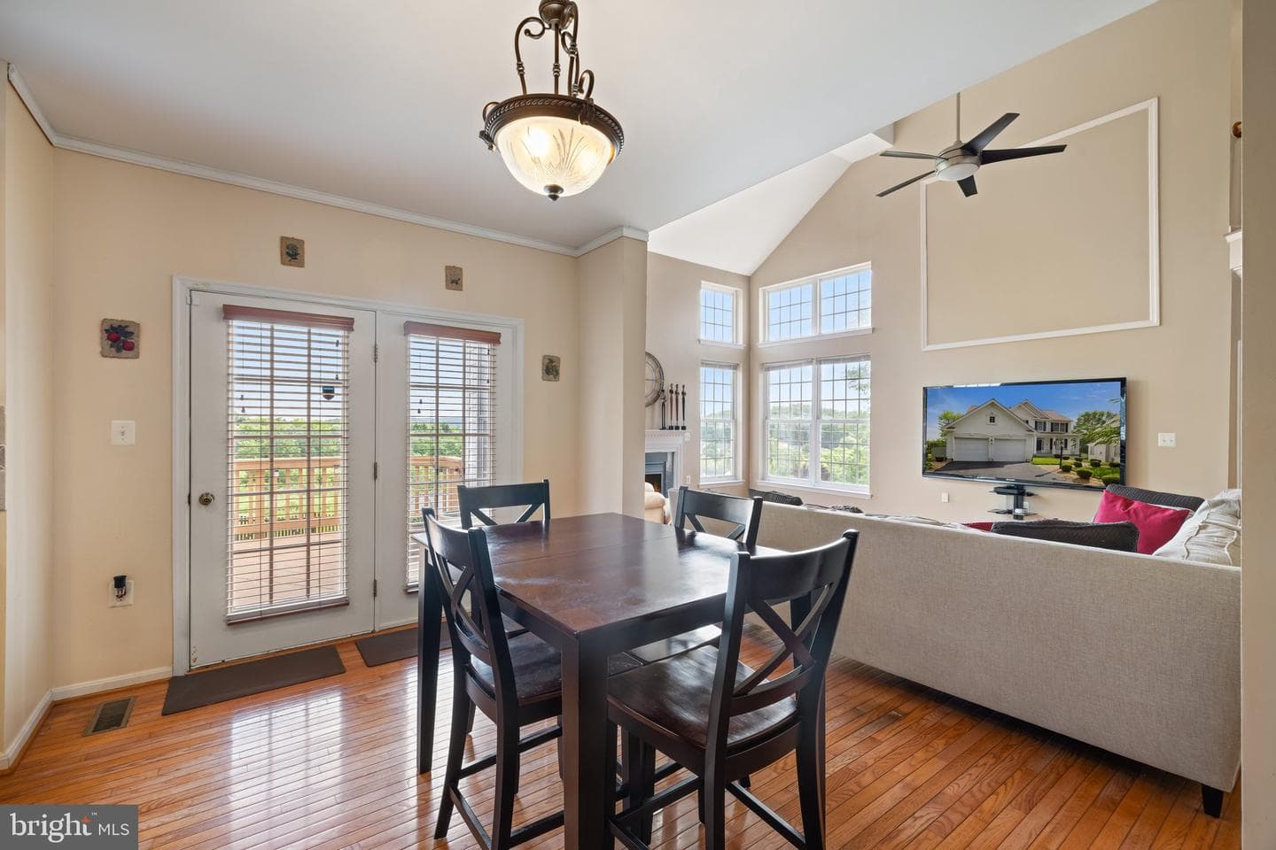 2806 Burrough Hill Lane photo 44