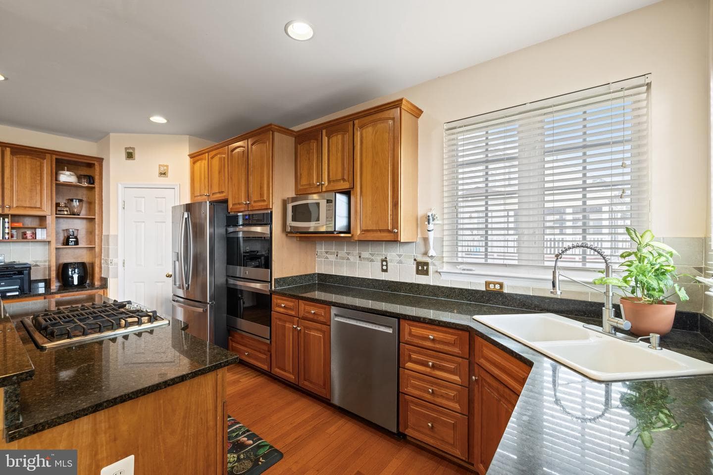 2806 Burrough Hill Lane photo 47