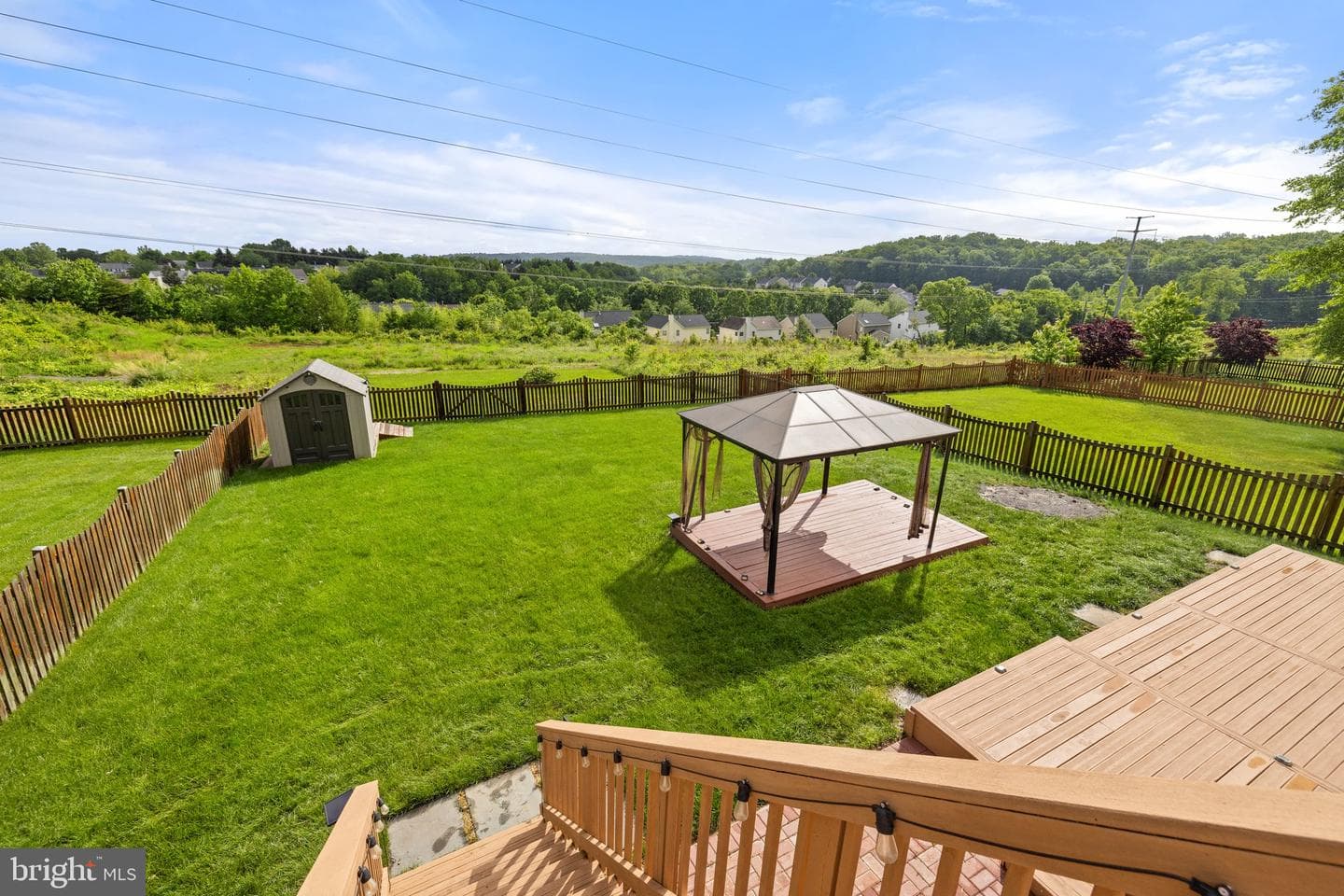 2806 Burrough Hill Lane photo 98