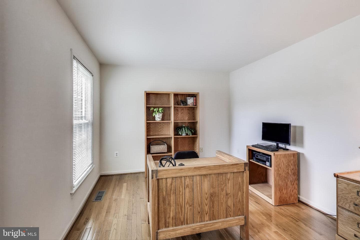 3940 Spirea Court photo 18