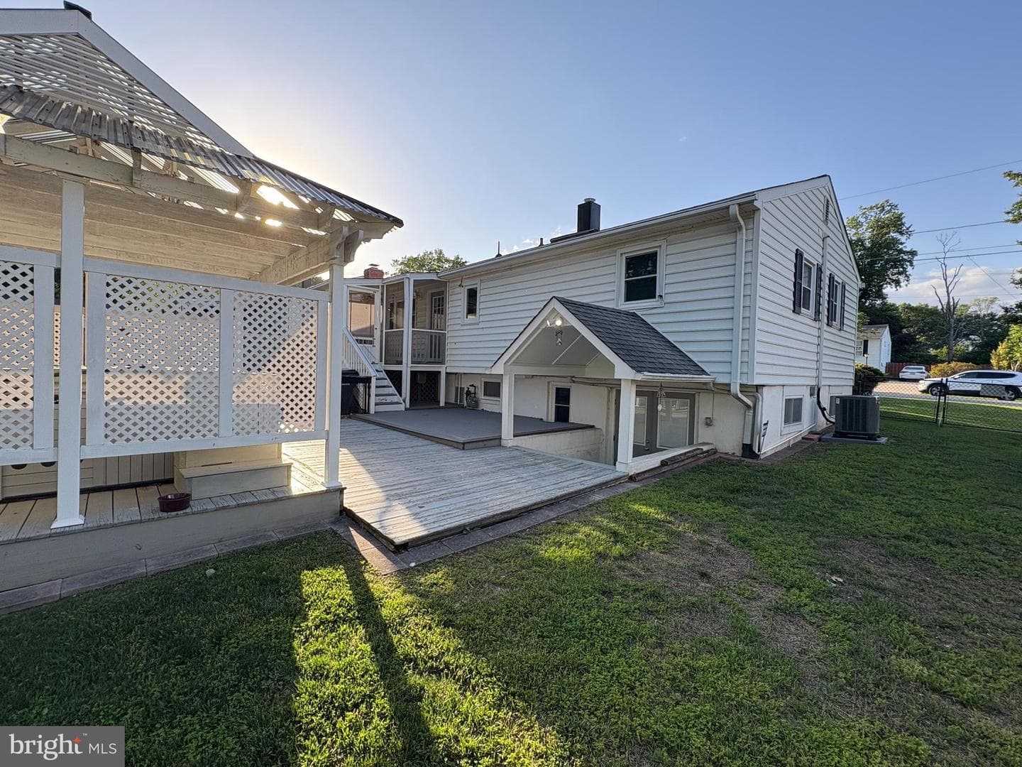 1421 Maryland Avenue photo 14