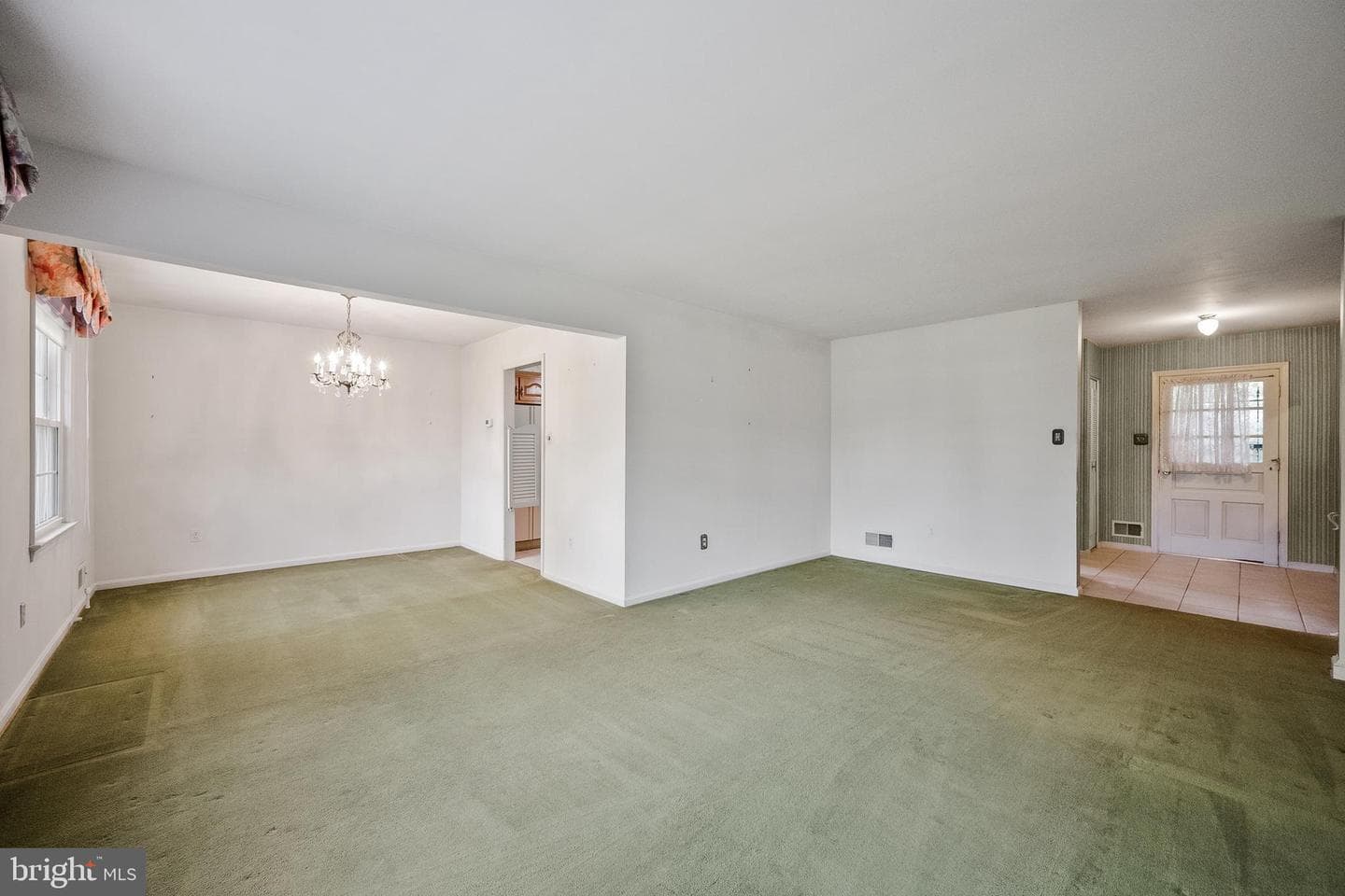 7516 Todd Place photo 12