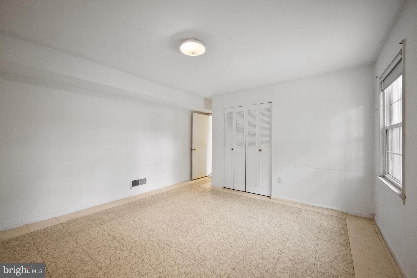 7516 Todd Place photo 28
