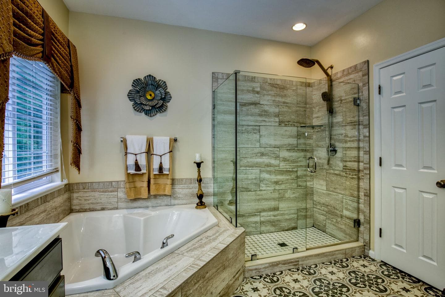 4076 Presidential Hill Loop photo 5