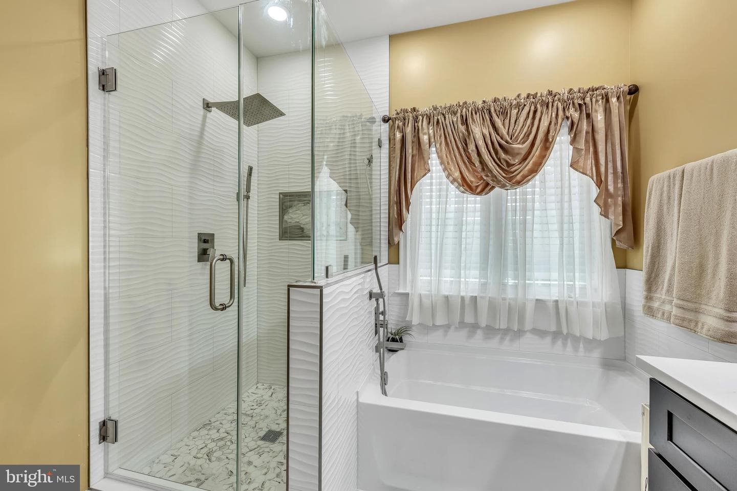4141 Philena Street photo 19