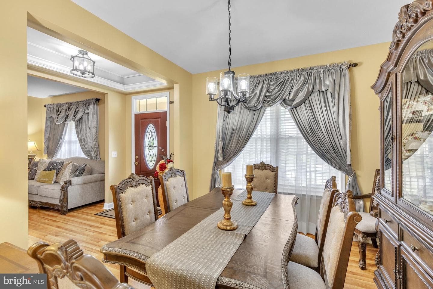 4141 Philena Street photo 3
