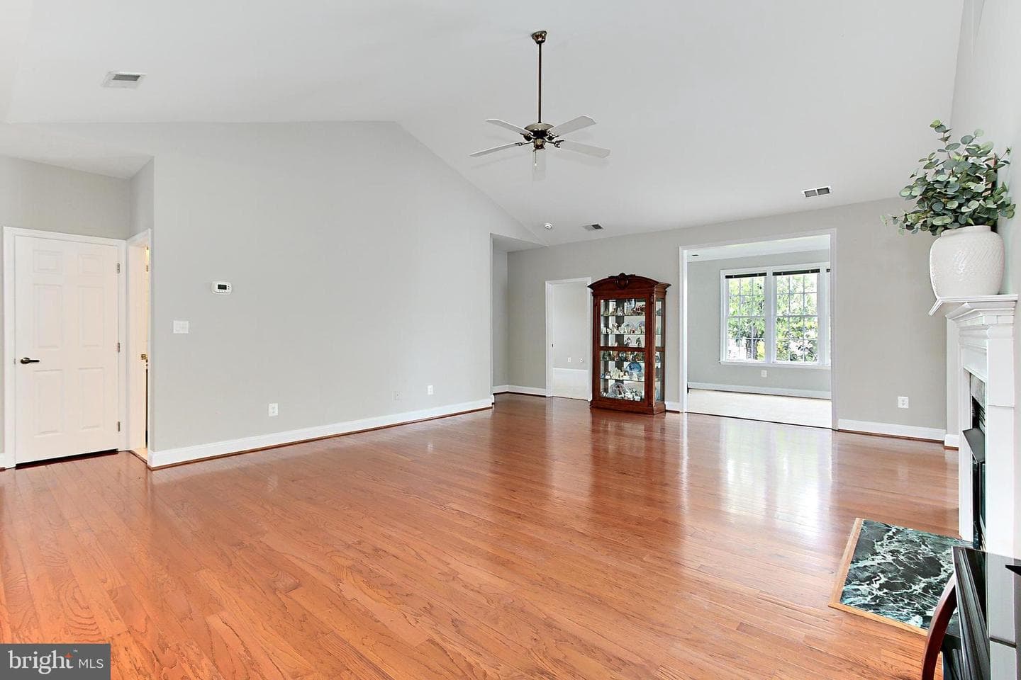 13853 Crabtree Way photo 9
