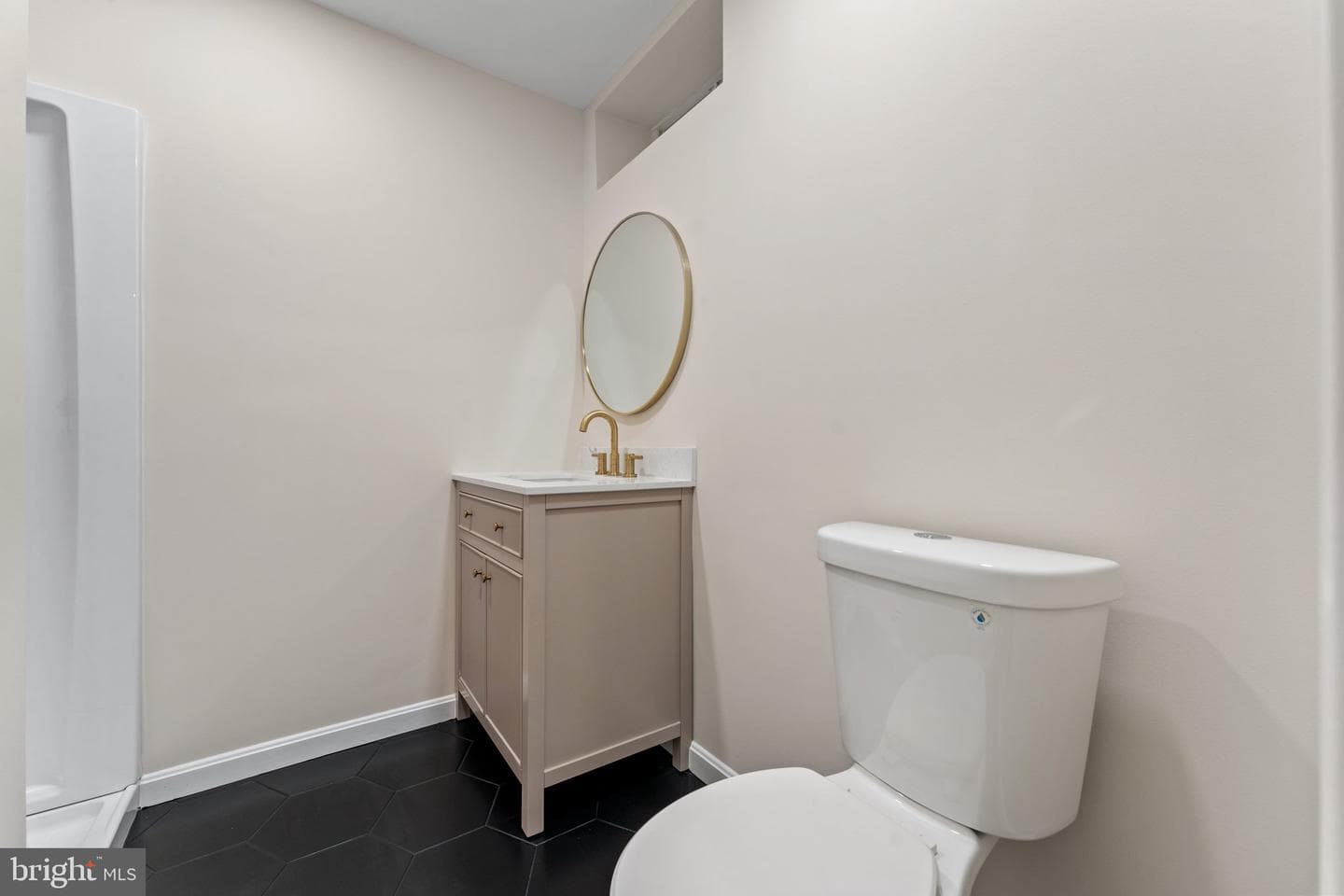 15706 Beacon Court photo 42