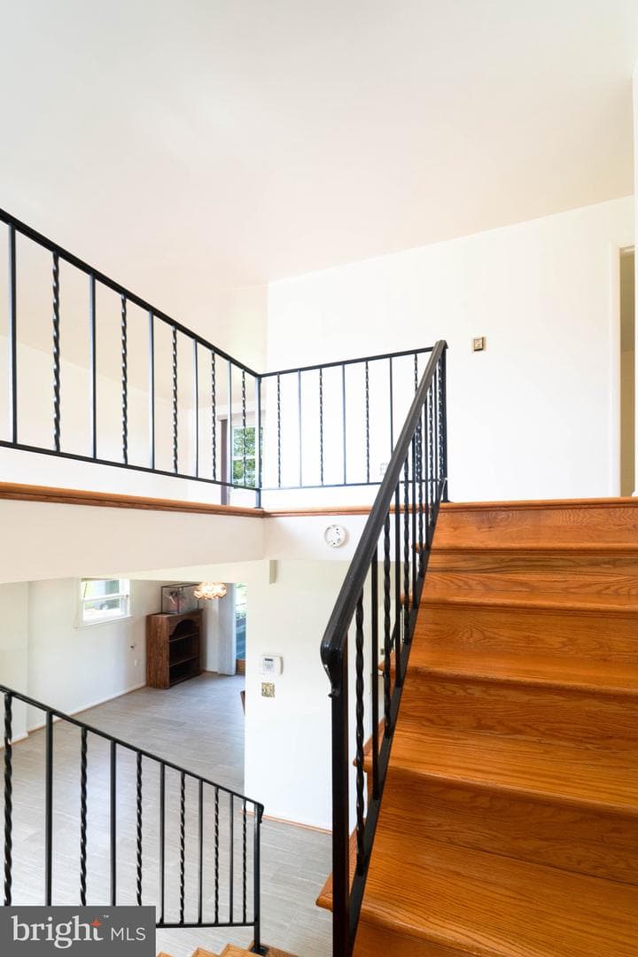 4153 Bassett Court photo 3