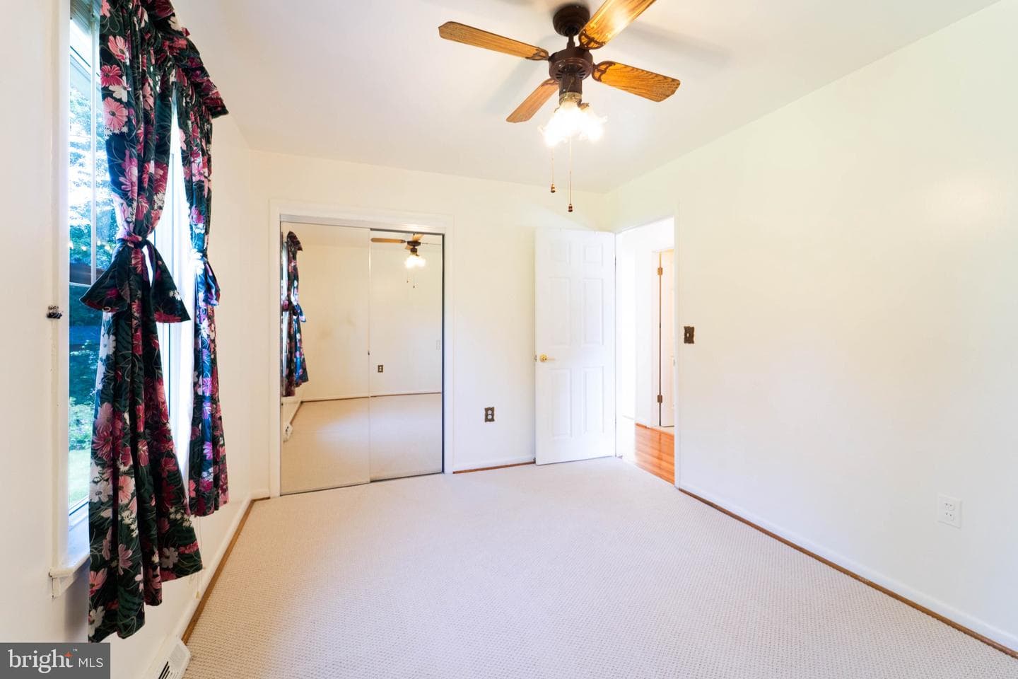 4153 Bassett Court photo 7