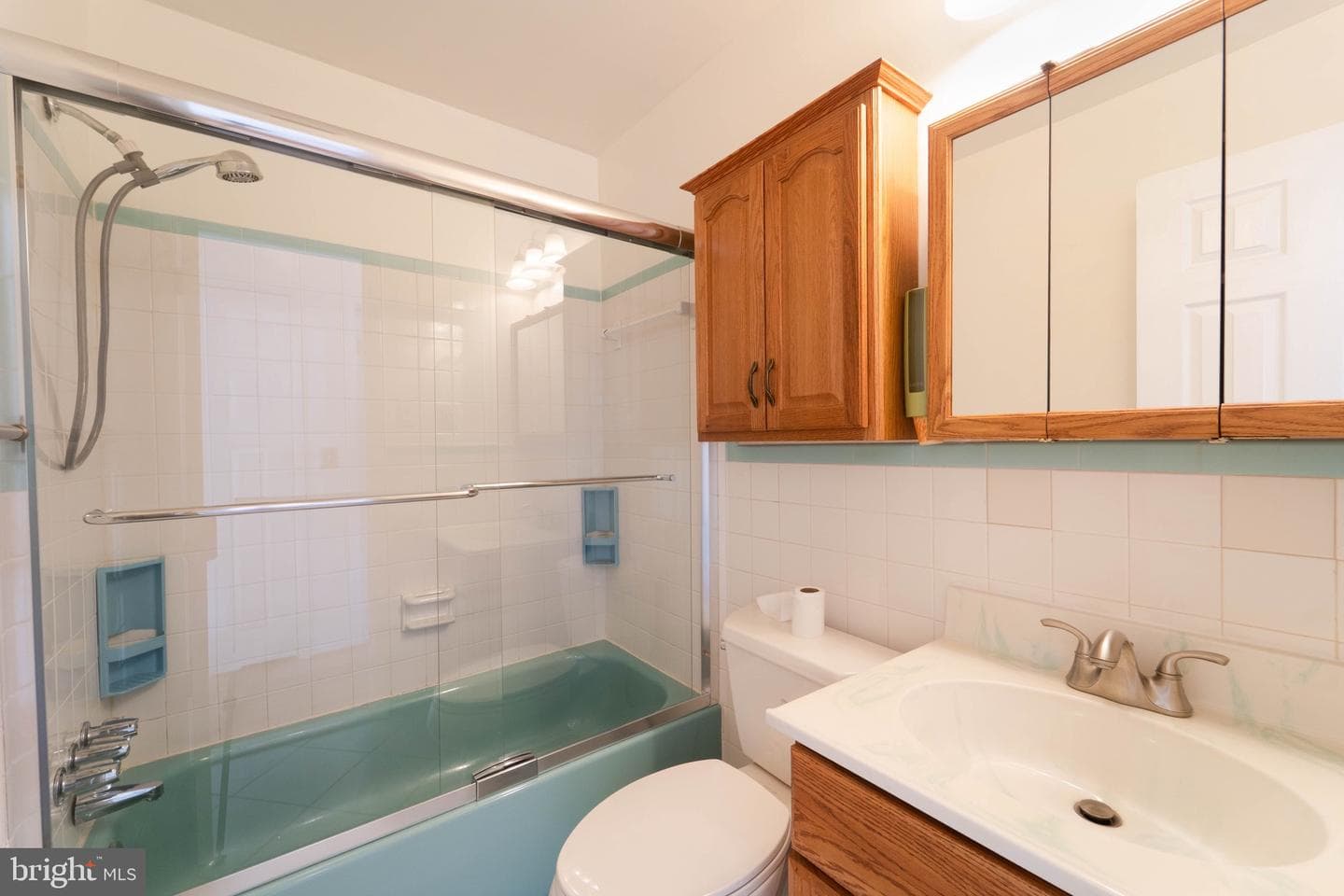 4153 Bassett Court photo 9