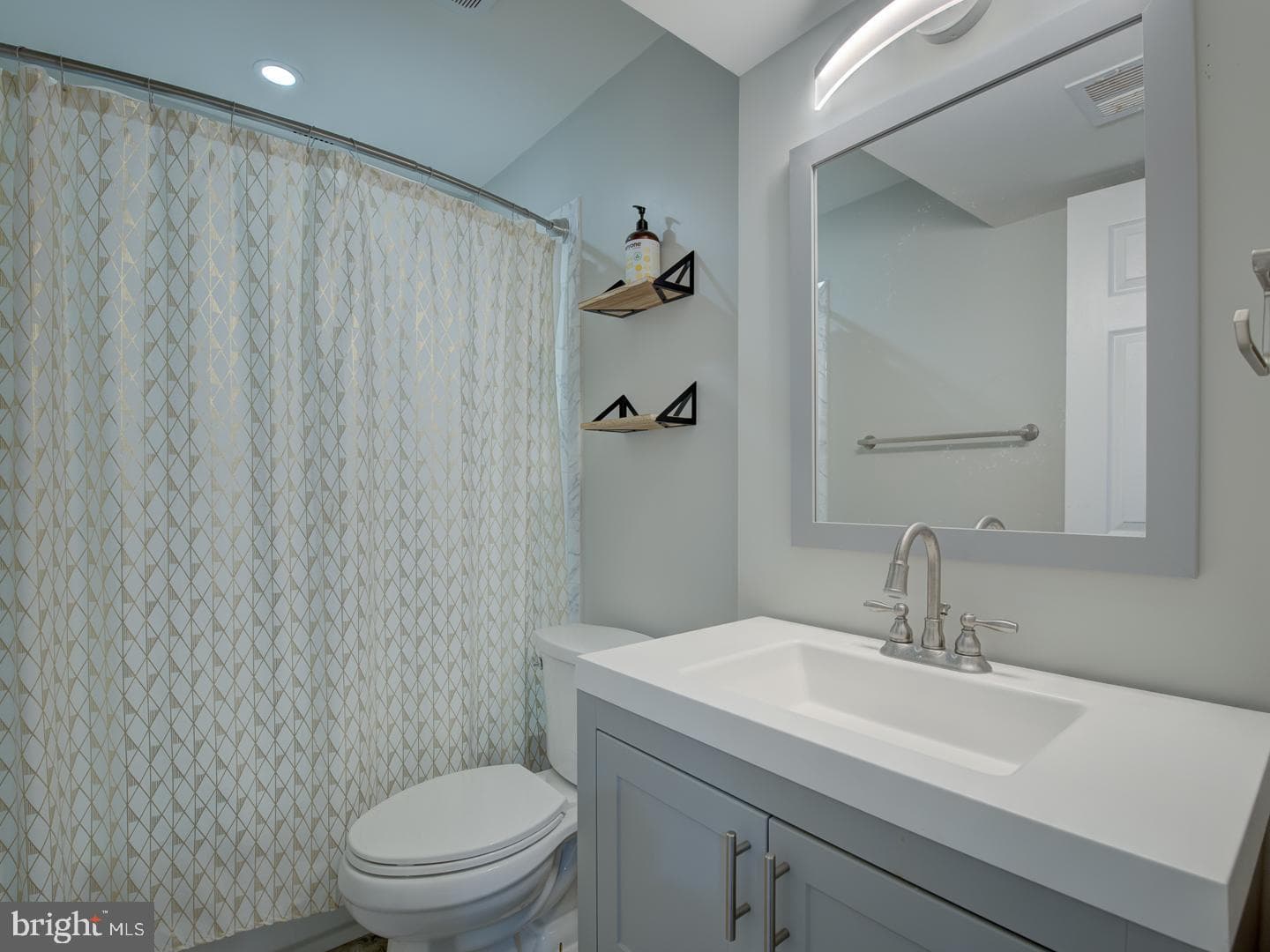 7436 Pensacola Place photo 23