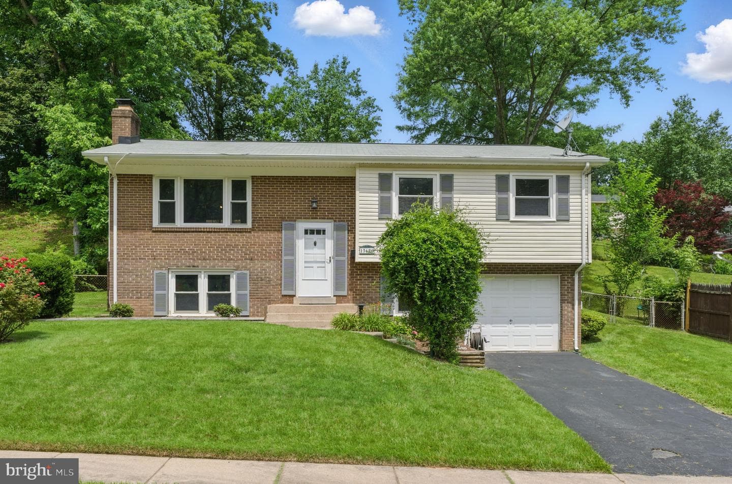 13626 Kingsman Road photo 1