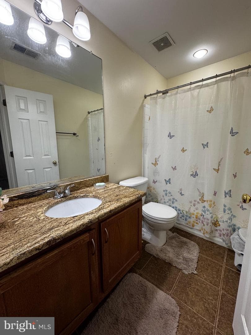 6813 Avalon Isle Way photo 13