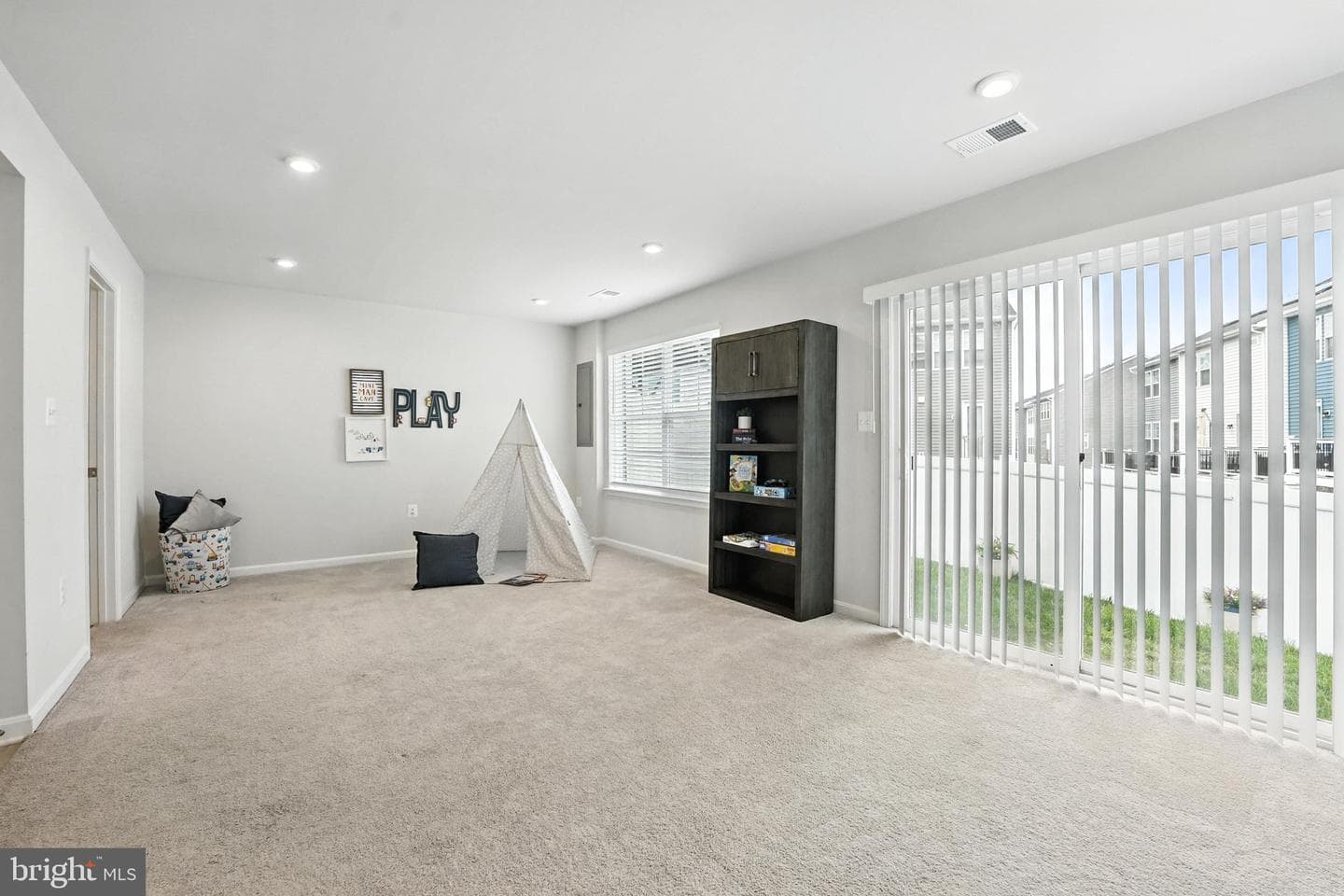 18286 Summit Pointe Drive photo 34