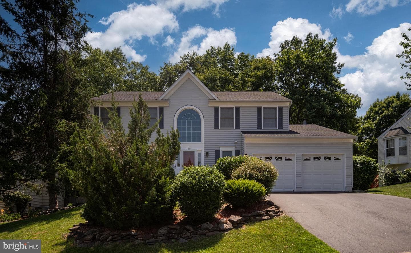 3861 Wertz Drive photo 4