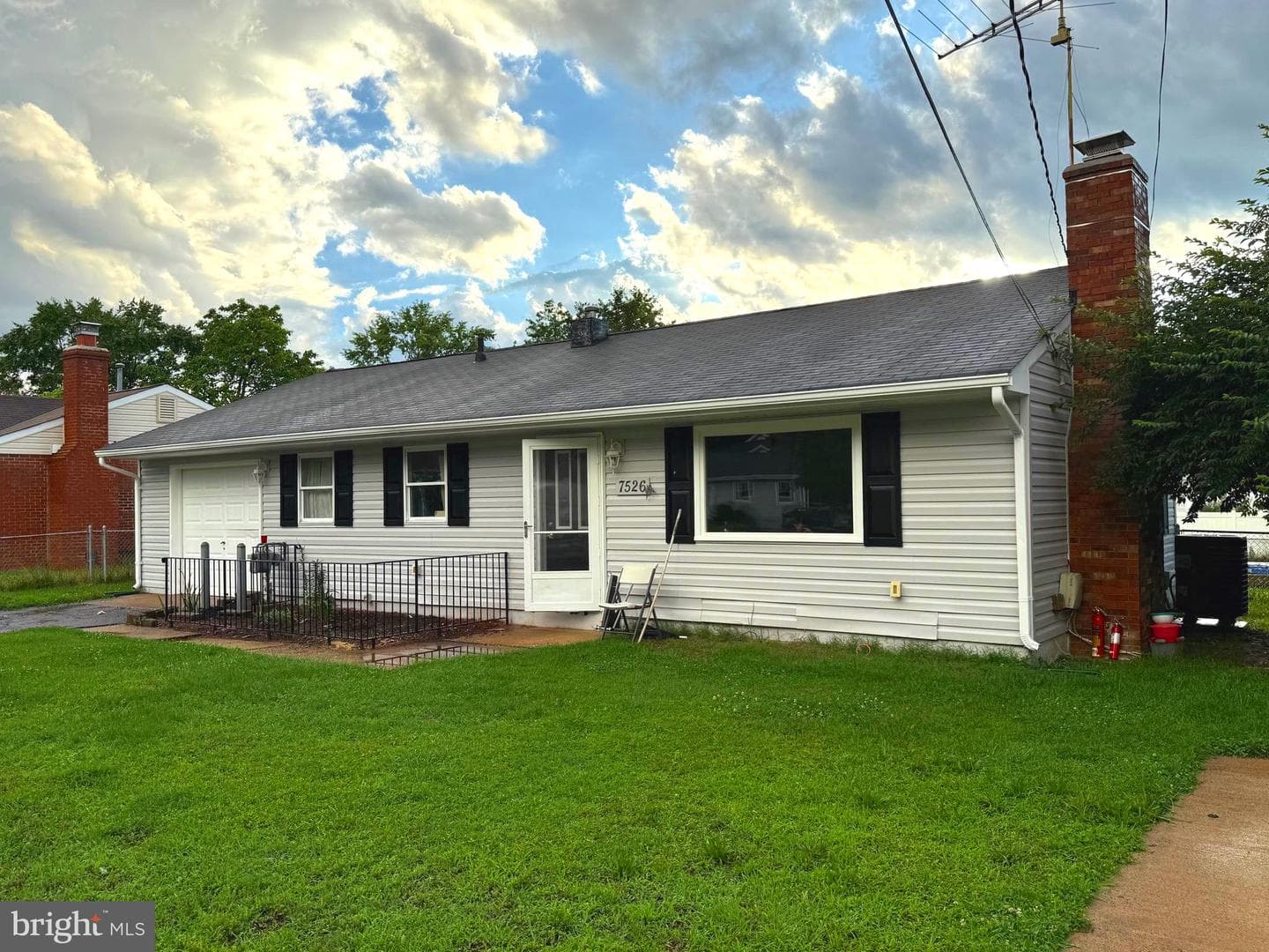 7526 Albemarle Drive photo 5