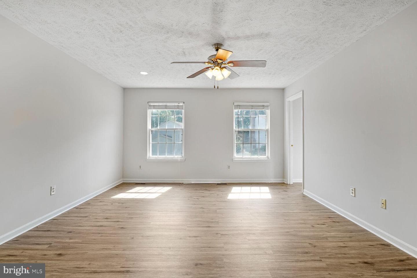 14789 Edison Court photo 17