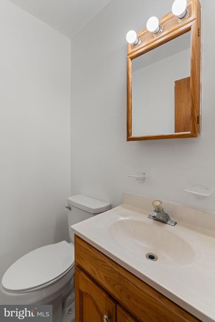 13223 Hawthorn Lane photo 17