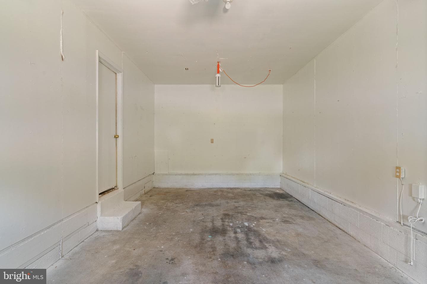13223 Hawthorn Lane photo 25