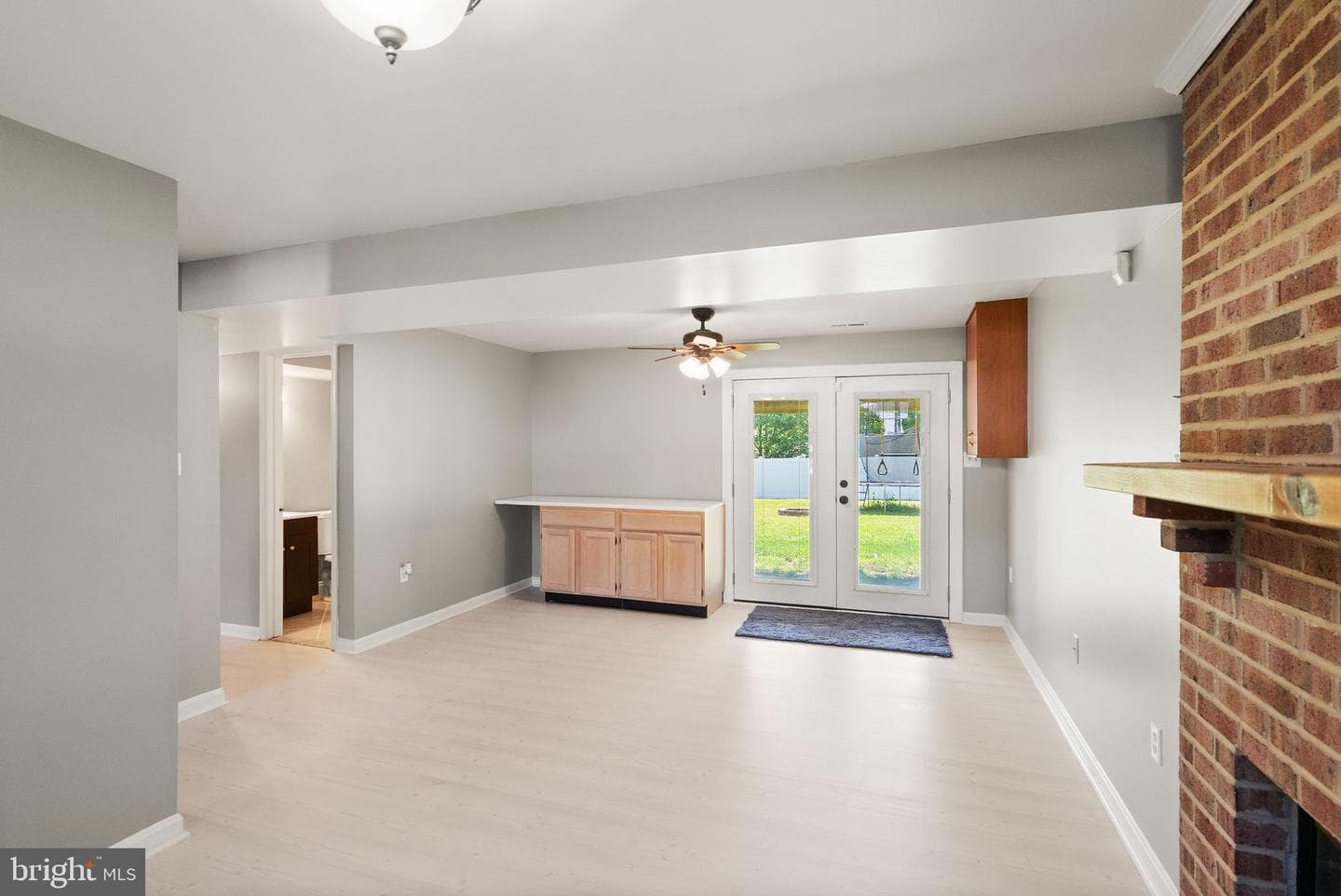 5837 Riverside Drive photo 35