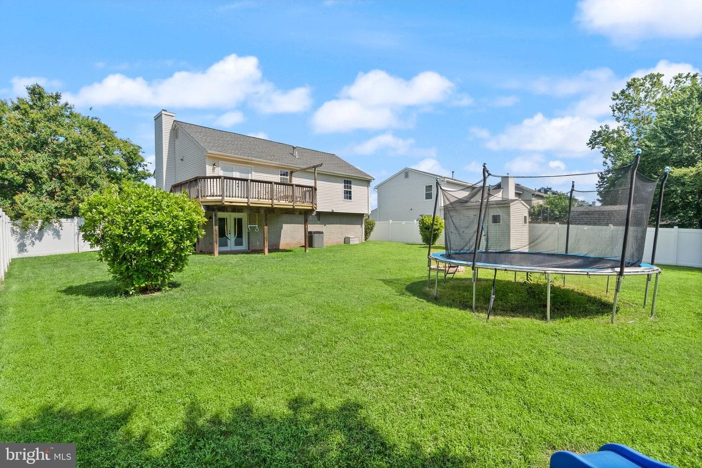 5837 Riverside Drive photo 56